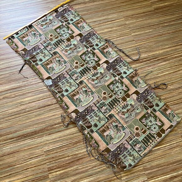 Sunflower Country Cow Farm Tapestry Fabric Remnant AS-IS 20x54" - Picture 4 of 4